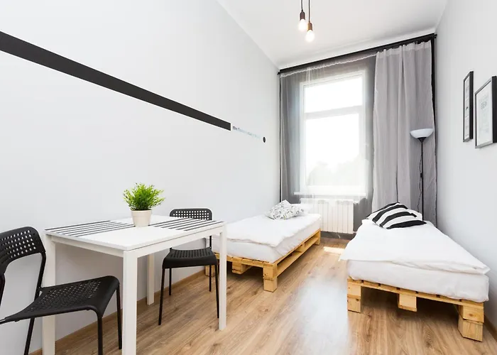 Dot - Pokoje I W Centrum Ostello