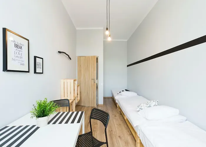 Dot - Pokoje I W Centrum Ostello Bielsko-Biała